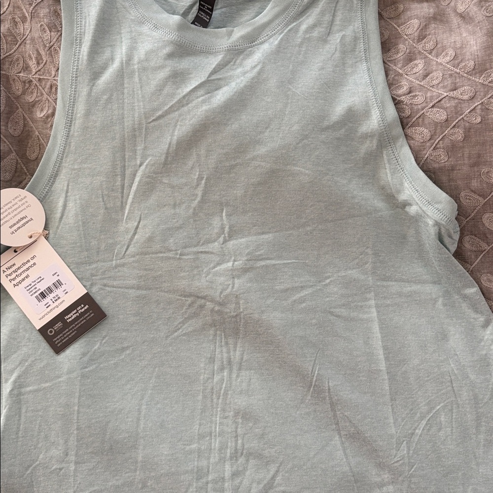 Vuori Sleeveless Teal Top - Picture 6 of 6